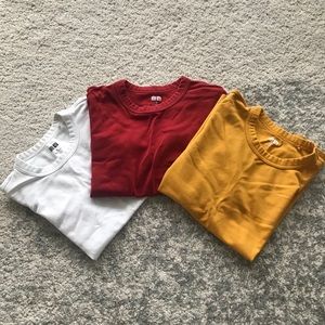 Uniqlo U T-shirt 3 for $20